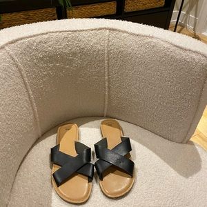Gap slip on sandals